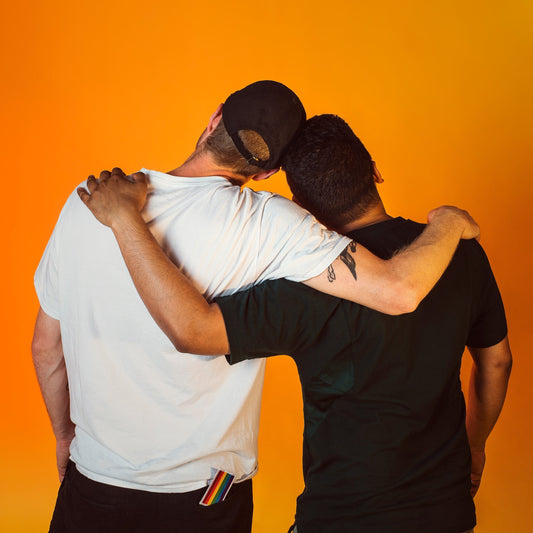 Perché l’intimità può fare paura negli uomini gay